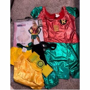 Medium secret wishes robin batman women’s costume medium 6-10